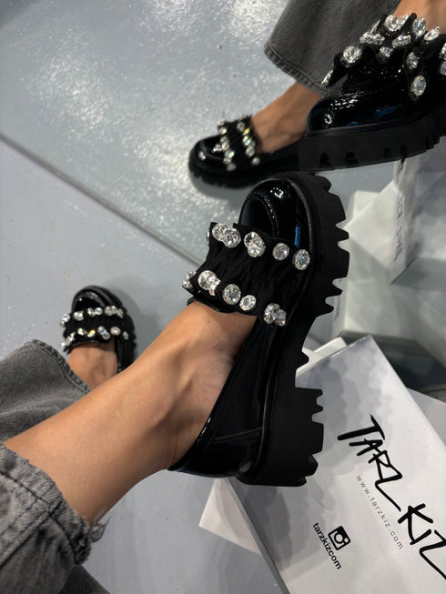 BENNET PATENT LOAFERS