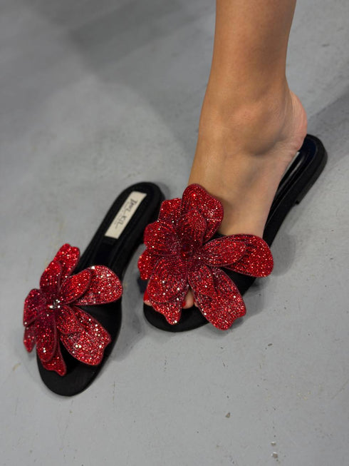 AMAZON Black Floral Flat Slippers