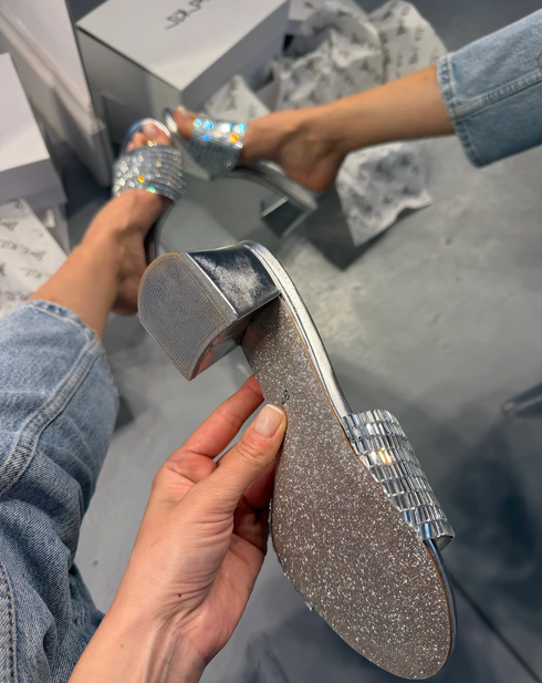 PLUS SILVER CRYSTAL STONE SLIPPERS