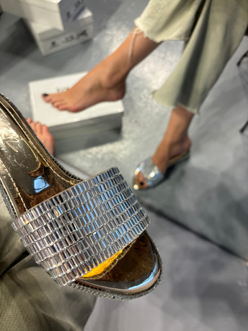 MONO STONE FLAT SLIPPERS