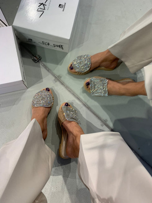 TRUVA CRYSTAL SLIPPERS