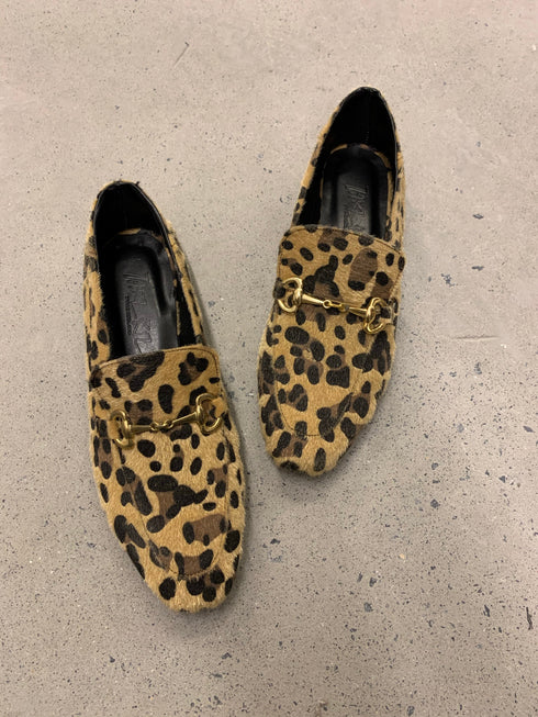 OLIVE LEOPARD LOAFERS