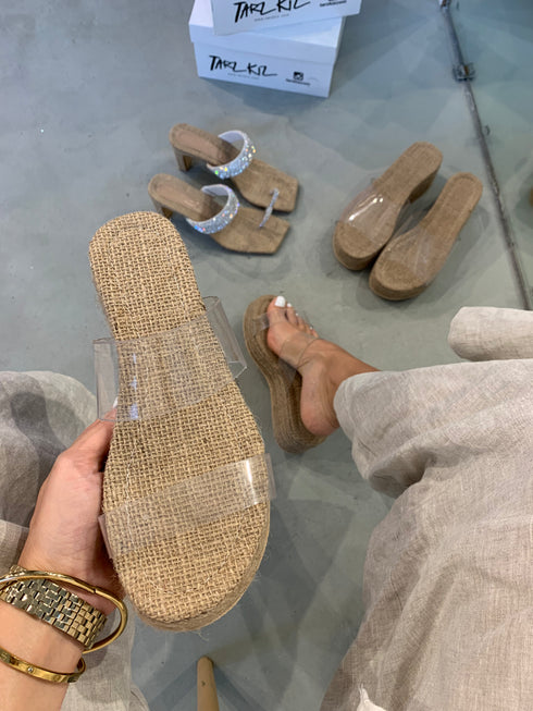 BITEZ WICKER SLIPPERS
